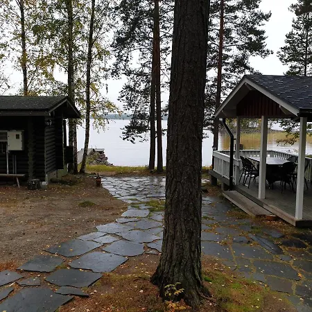 Nestorin Maja Chalet Puumala